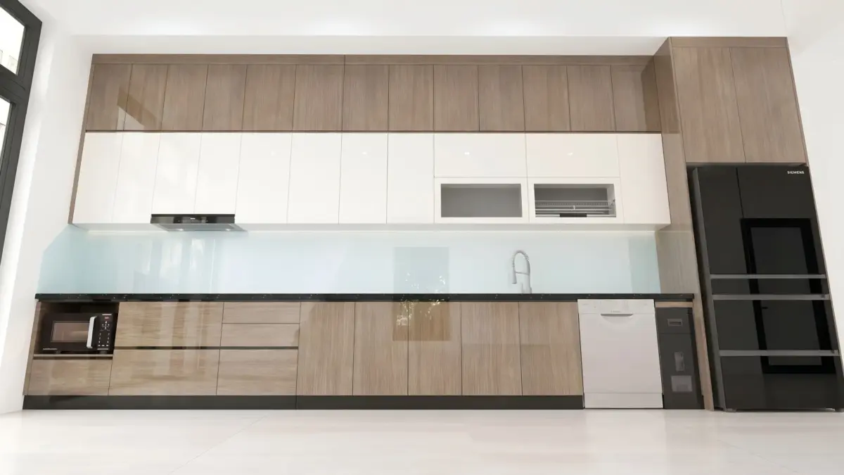 Góc Toàn Cảnh Từ Dưới Lên Thiết kế Tủ Bếp Inox 304 Cánh Acrylic Bóng Gương Chị Hoa - Hai Bà Trưng, Hà Nội