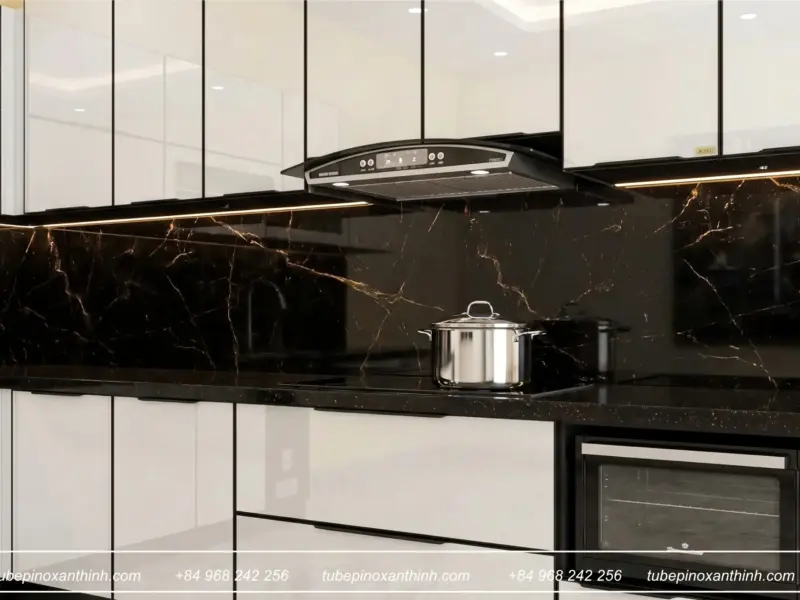 Góc bếp nấu hiện đại với máy hút mùi nổi bật tại Gia Đình Chị Liên – Thường Tín, Hà Nội