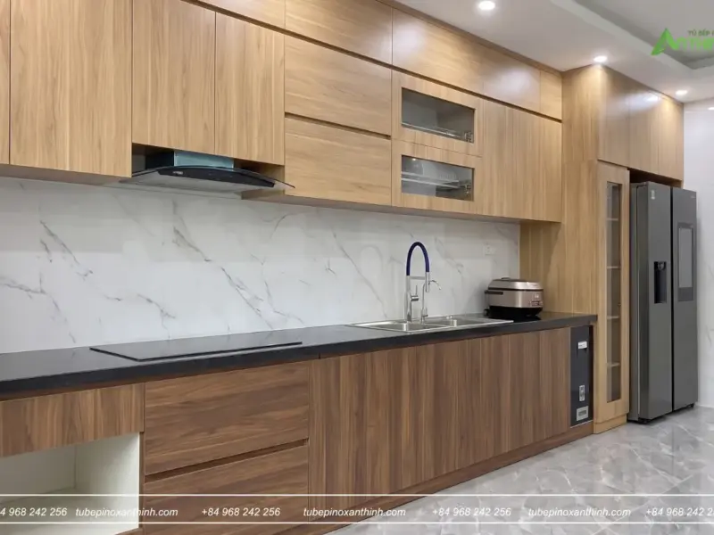Góc nhìn dài của gia đình chị Châu tại Yên Hòa Hà Nội hệ tủ liền mạch
