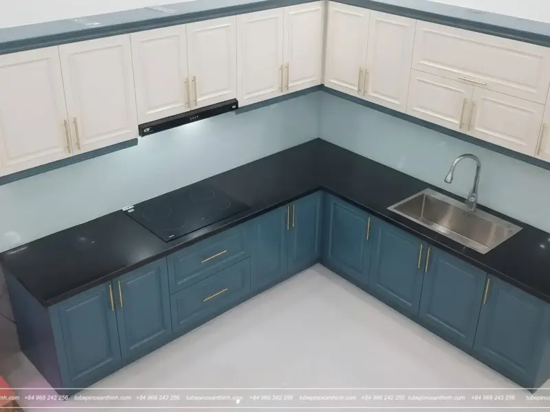 Góc nhìn từ trên tủ bếp Inox 304 HDF Nhà Em Vân Tại Hà Đông, Hà Nội