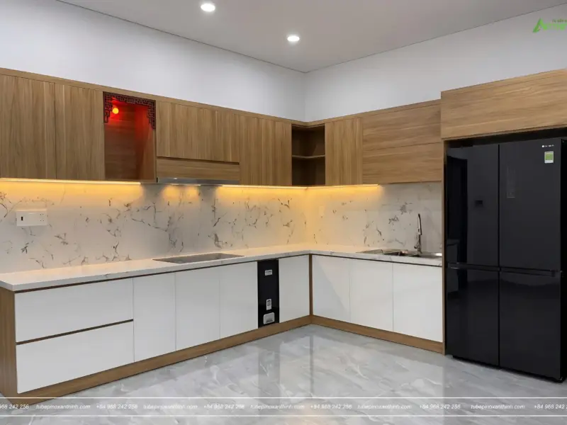 Chiêm ngưỡng thiết kế tủ bếp Inox cánh gỗ MDF phủ Melamine nhà chị Linh tại Bắc Từ Liêm, Hà Nội