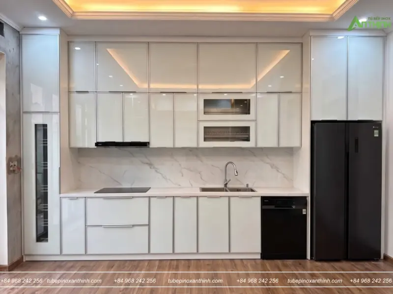Hoàn Thiện Tủ Bếp Inox 304 Cánh Kính Khung Nhôm Cho Nhà Chú Thắng Ở Hoàn Kiếm, Hà Nội